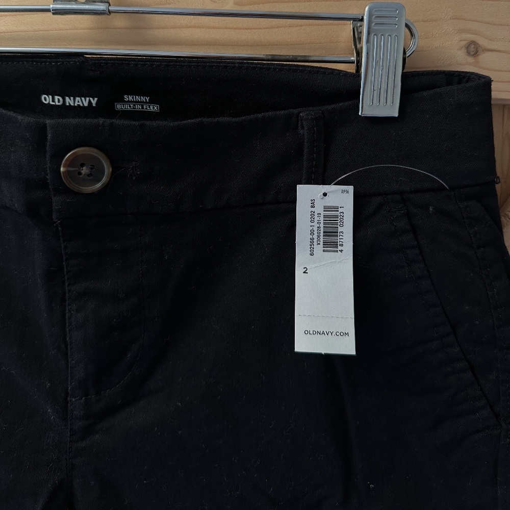 [NWT] Old Navy Built In Flex Black Pants